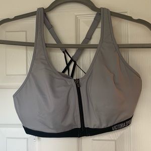 Victoria’s Secret Sport Grey Padded Sports Bra 🕸